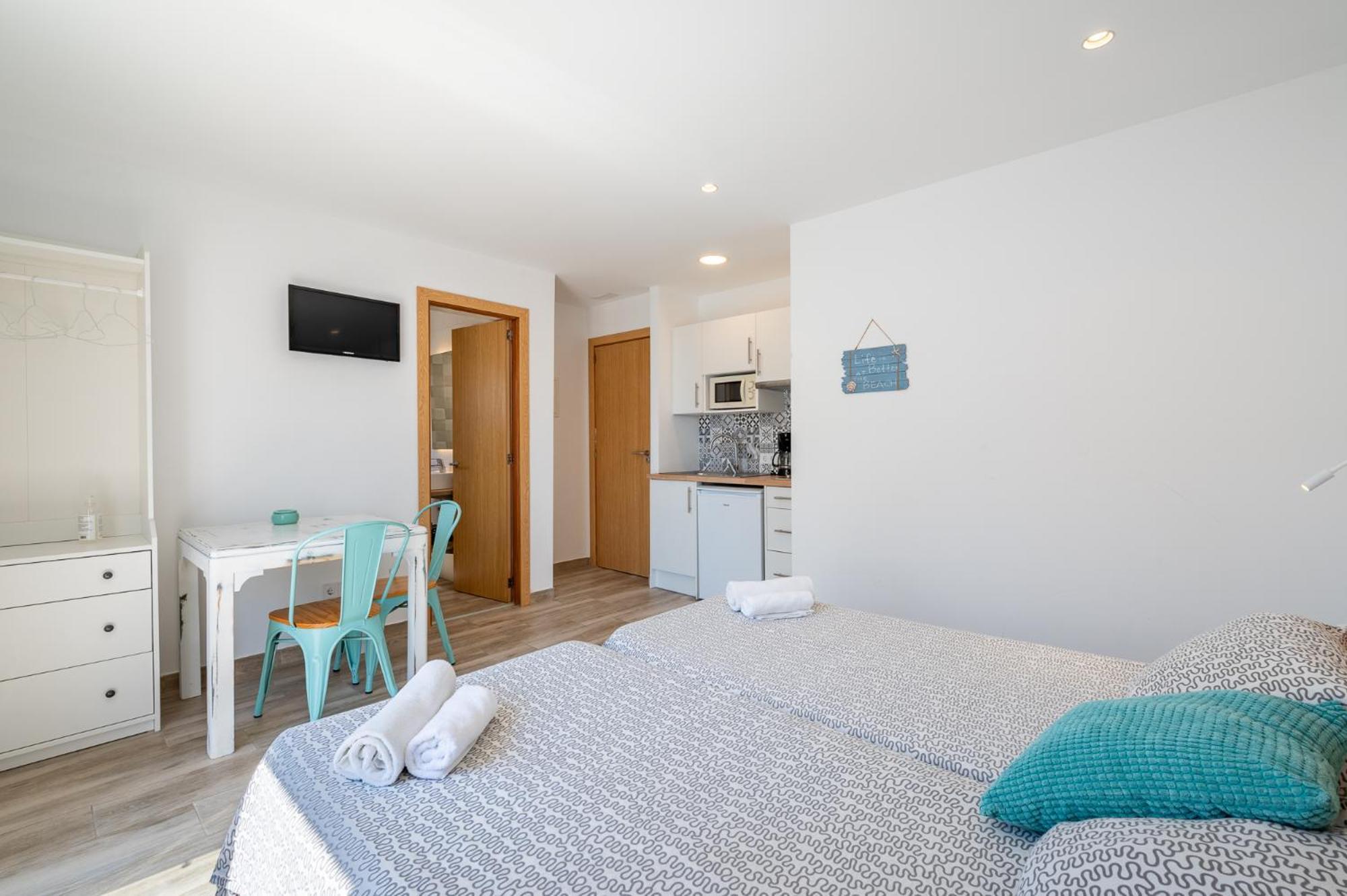 Apartamentos Marivent By Mhr Portocolom  Εξωτερικό φωτογραφία