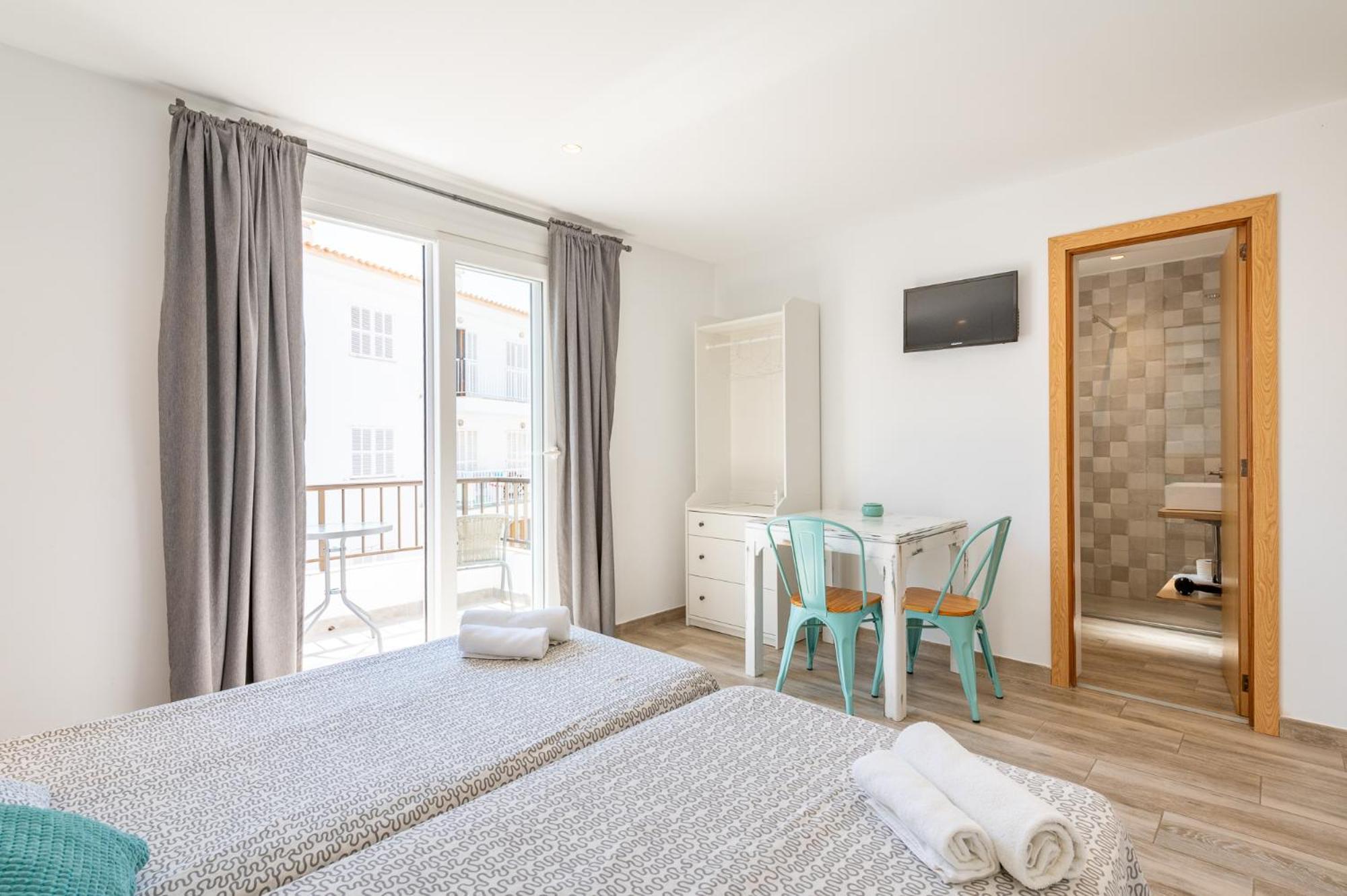 Apartamentos Marivent By Mhr Portocolom  Εξωτερικό φωτογραφία