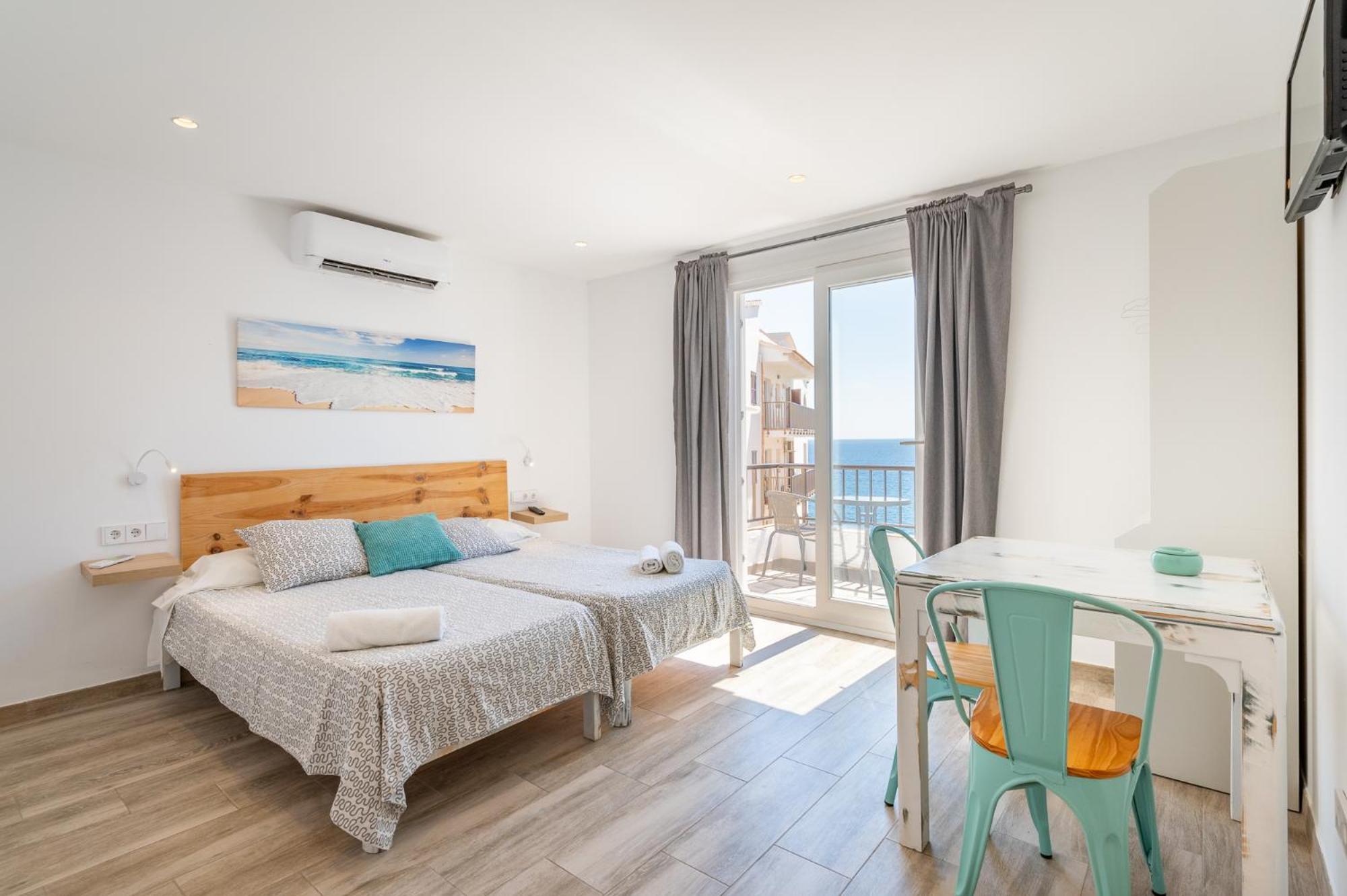 Apartamentos Marivent By Mhr Portocolom  Εξωτερικό φωτογραφία