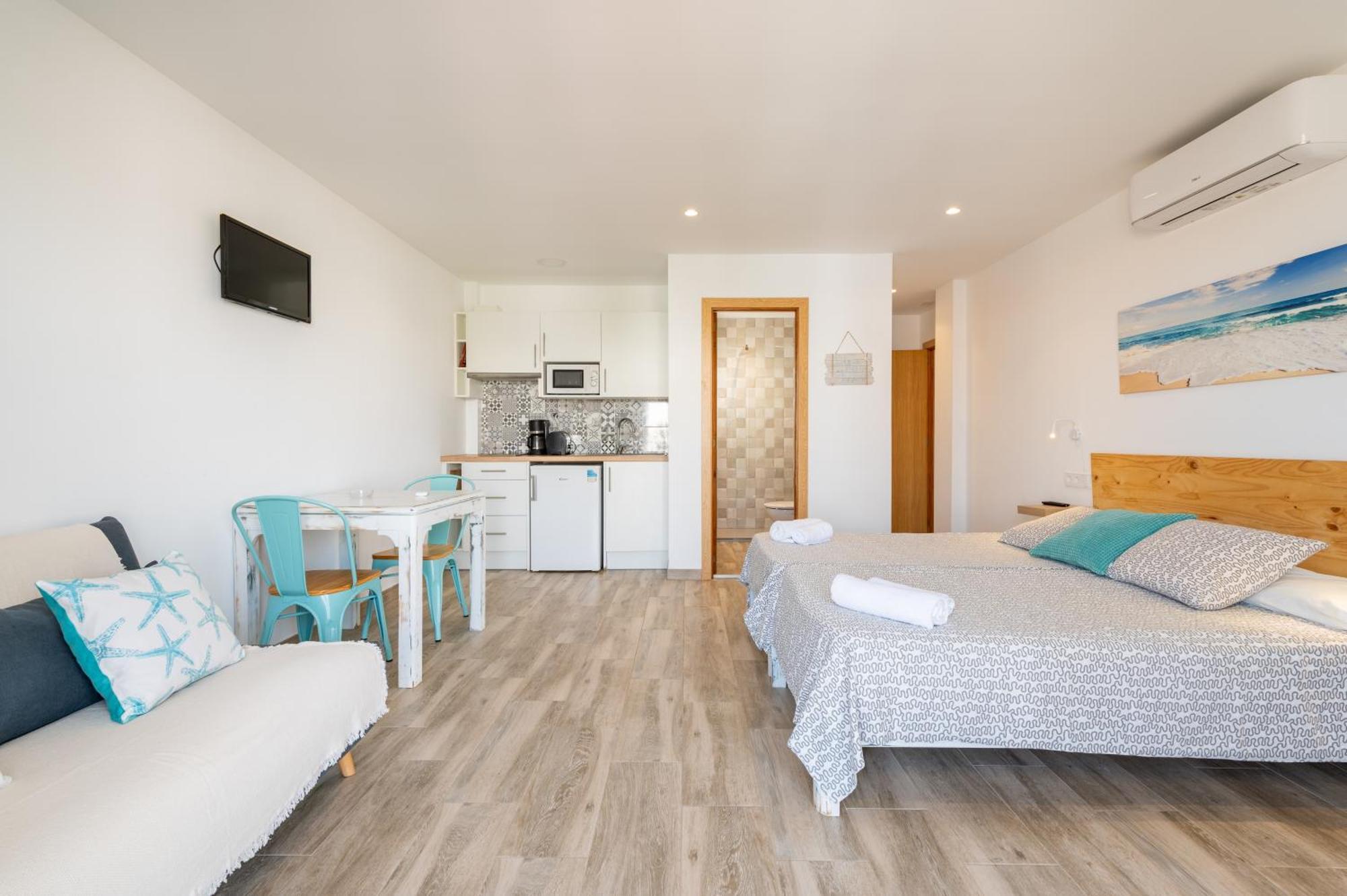 Apartamentos Marivent By Mhr Portocolom  Εξωτερικό φωτογραφία